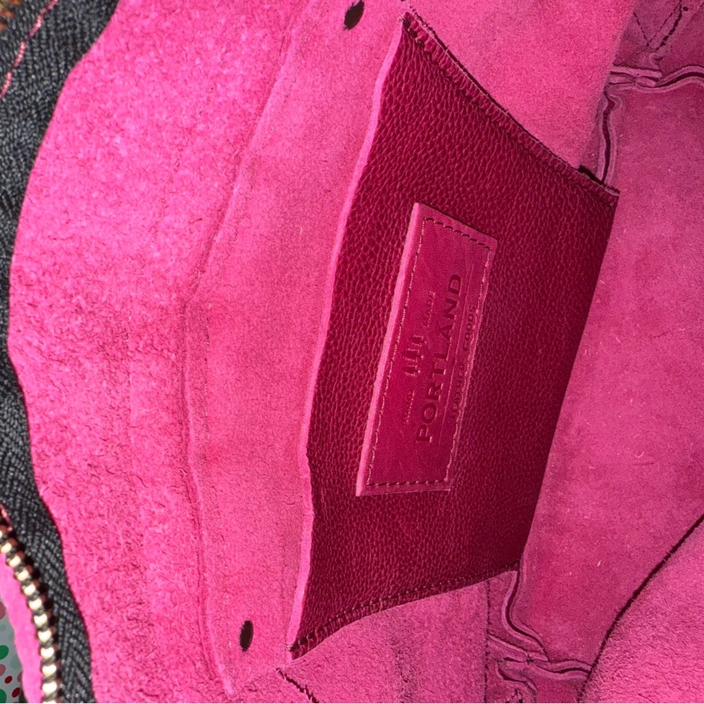 Portland Leather Goods Classic Tote Backpack (OG chunky Cosmo not stamped ) - Picture 7 of 9